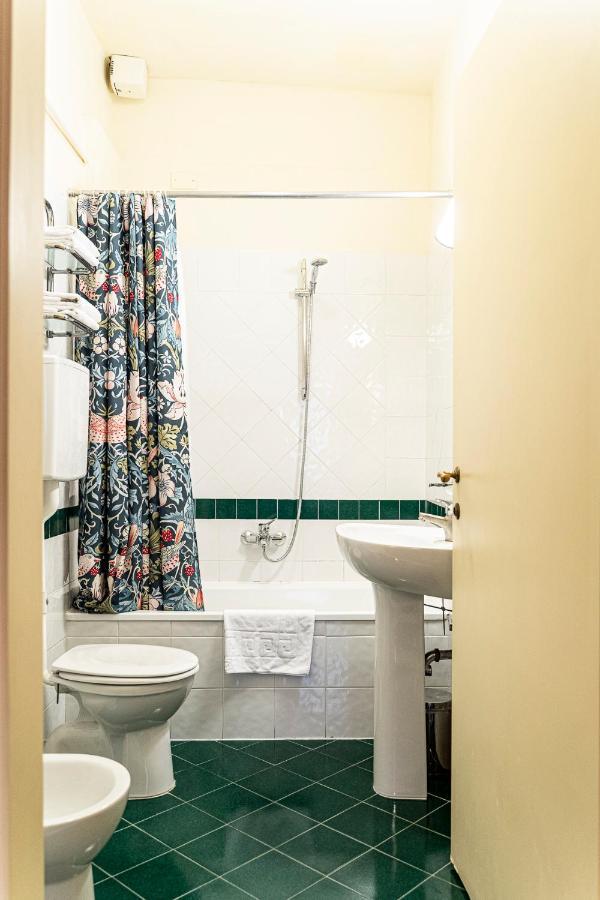 Casa Uffizi XIII Century Tower House Boutique Hotel Florence Exterior photo